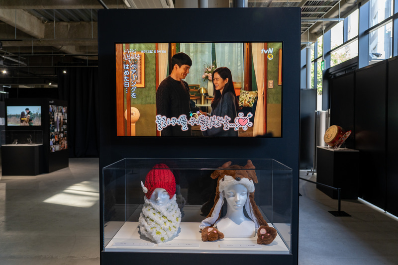 韓国の地上波で放送されたメイキング映像が流れています