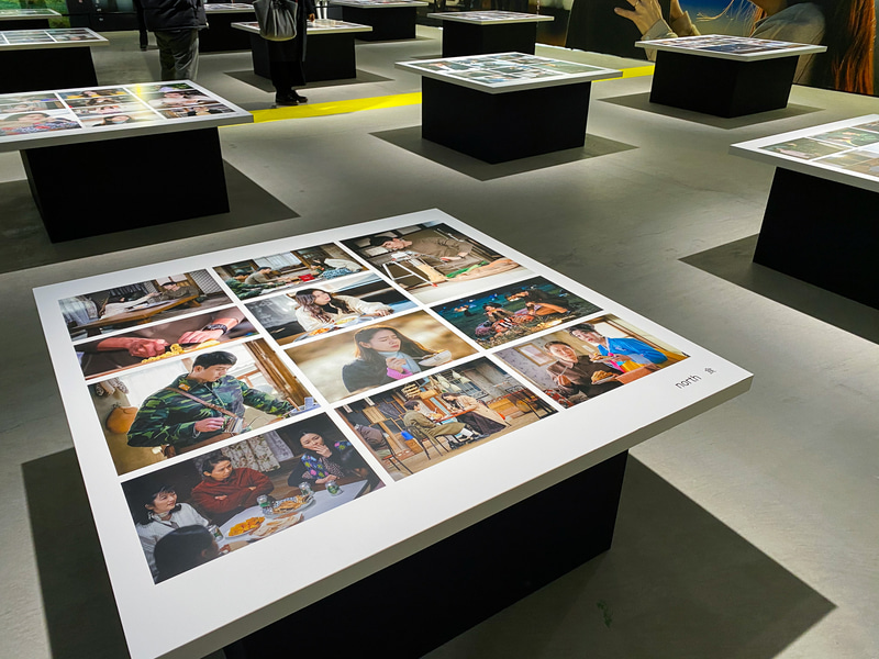 北朝鮮と韓国。それぞれの衣食住にスポットを当ててパネルで紹介しています