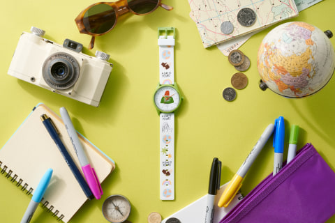 シチズン イラストレーターのwalnut アーティストのyuko Kanataniとコラボした限定モデルを1月28日発売 カジュアルウオッチの Q Q Smilesolar から 各500本限定 トラベル Watch