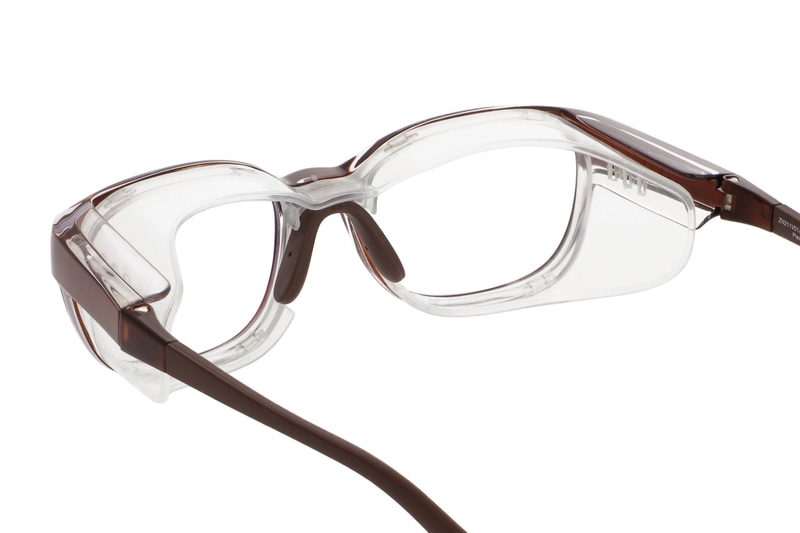 従来モデルよりフェイスラインとの密着度を高めた