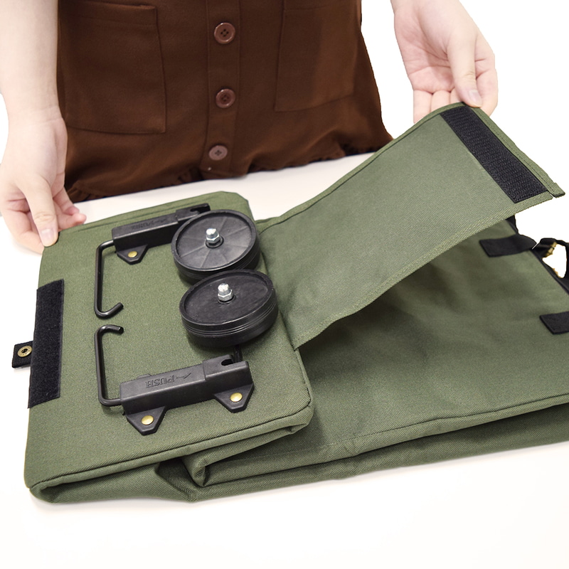 キャスター部分にカバーを備え汚れが気にならない