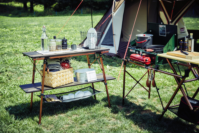 「バタフライマルチシェルフ」2万2546円（税別）