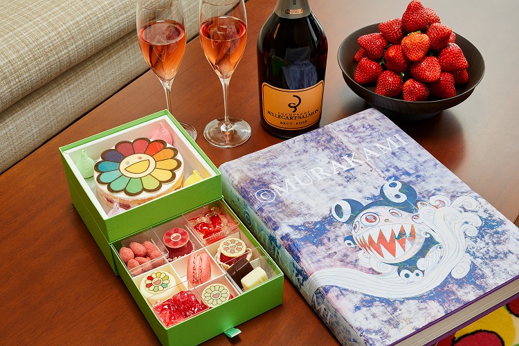 村上隆氏直筆サイン入りアートブック