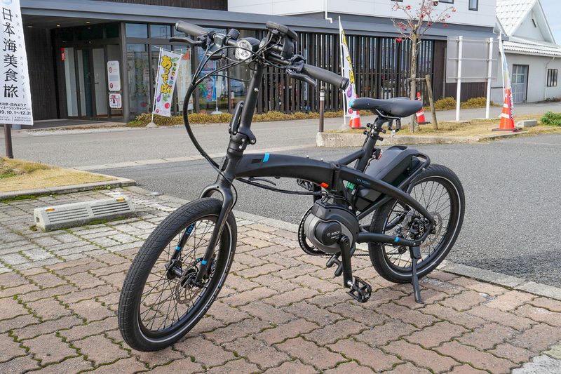 サイクリング庄内アドベンチャーツーリズムではTern Bicyclesの「Vektron S10」というスポーツタイプの電動アシスト自転車などを利用