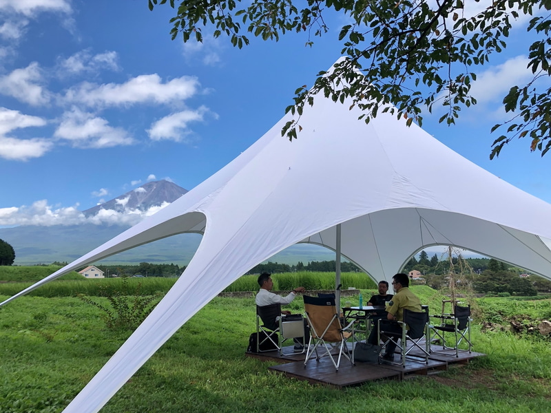 四季折々の富士山と里山の景色を楽しめる