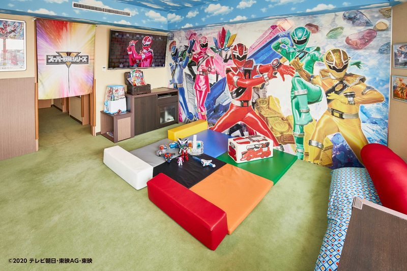 部屋イメージ（以下すべて2020年度ヒーローコンセプトルーム 「魔進戦隊キラメイジャールーム」）