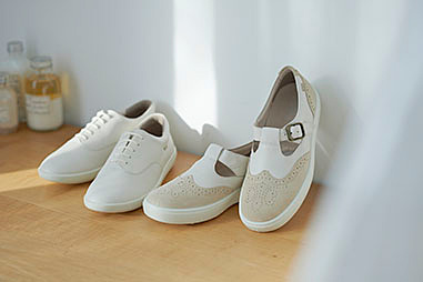 7タイプ18色をラインアップ