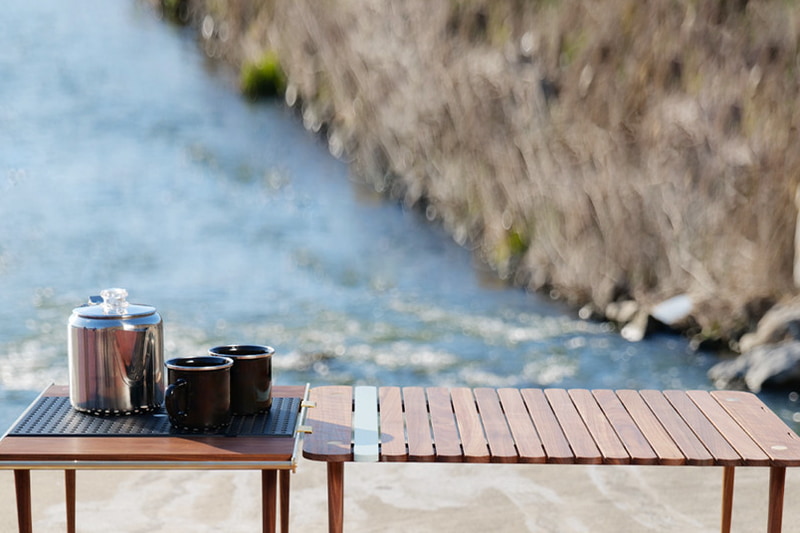 キャンピングテーブル「hue outdoor Table」