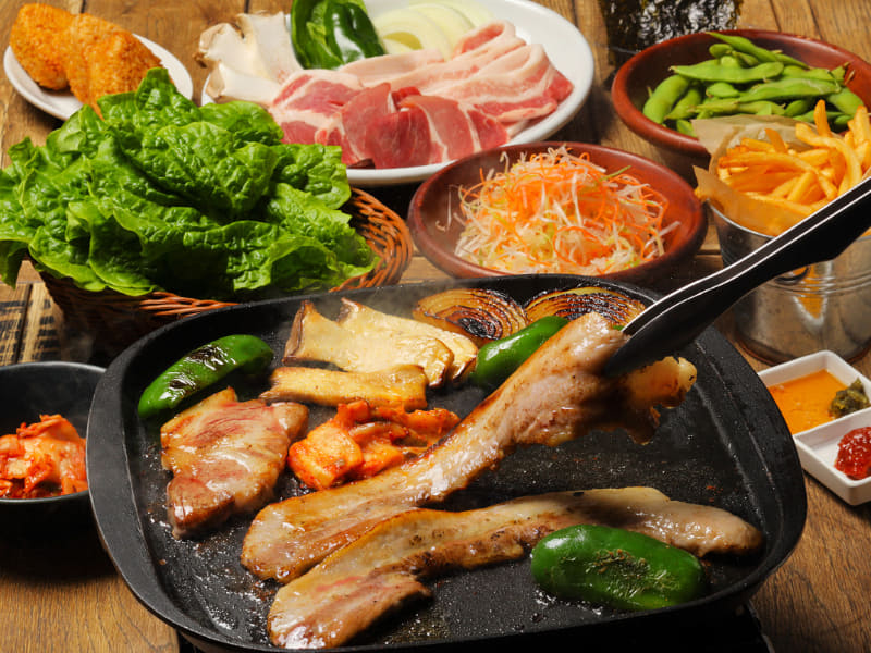 「サムギョプサルコース」1人4000円