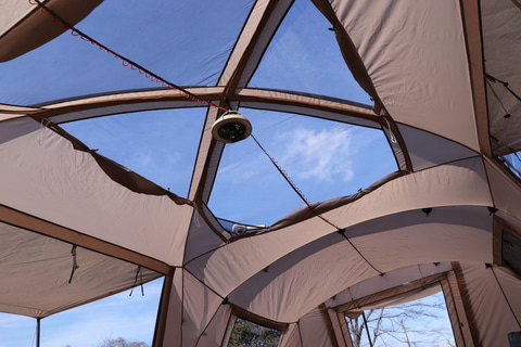 アルペンアウトドアーズ、独自ブランドの2ルームテントを数量限定販売