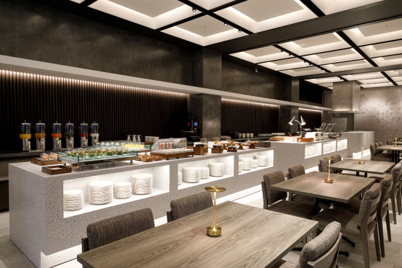 「Cafe Contrail」内観