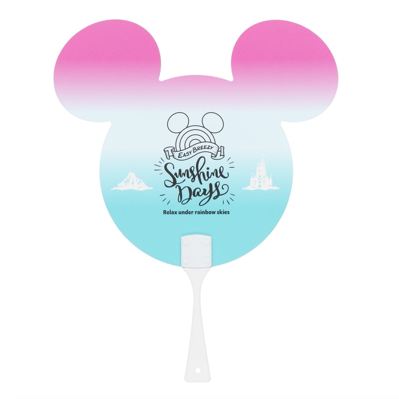 うちわ（510円）