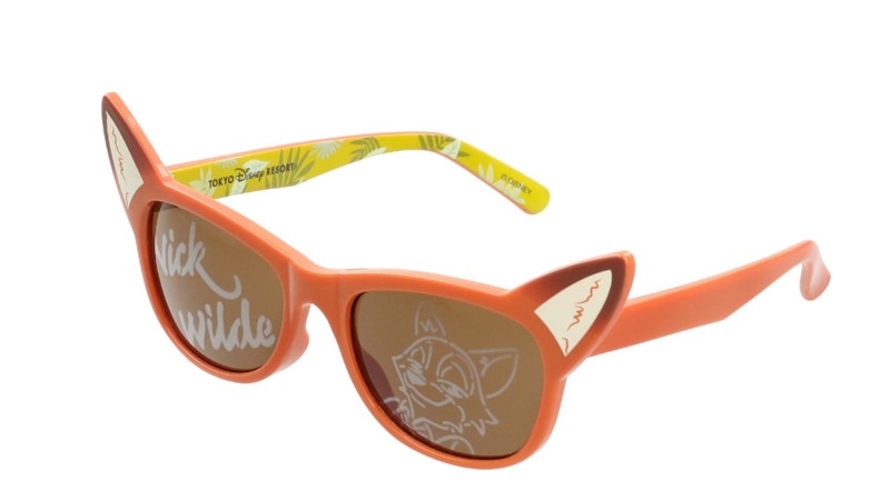 「ファッション用グラス」各2300円