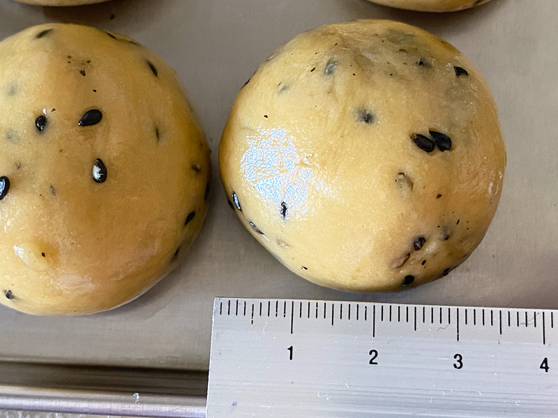 ちゃんとボール状で自立します