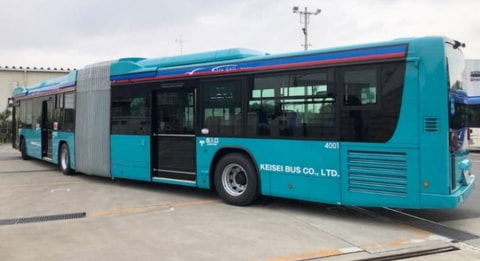 京成電鉄・連節バス 京成電鉄 連節バス (VOLVO-富士重工製) - メルカリ