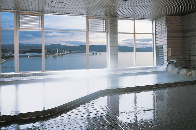 松江ニューアーバンホテルの1日1組限定宿泊プラン