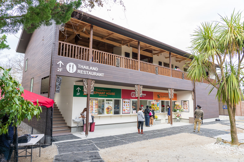 新しくできたフードコート