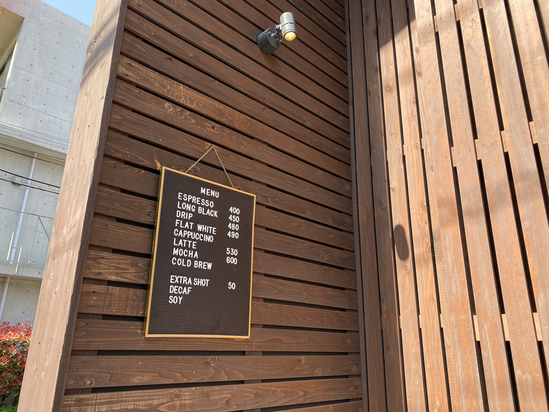 メニューにオーストラリアやニュージーランドでよく飲まれている、ロングブラックやフラットホワイトなどがある