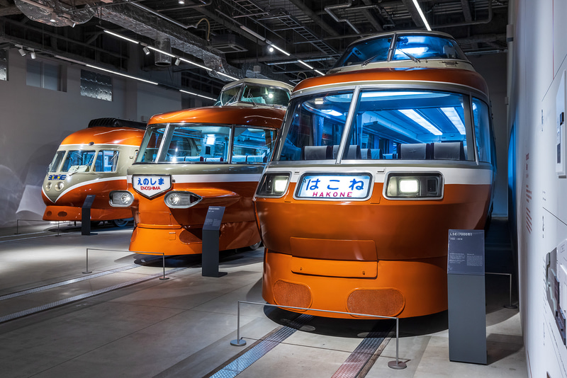 右手前からLSE、NSE、SE