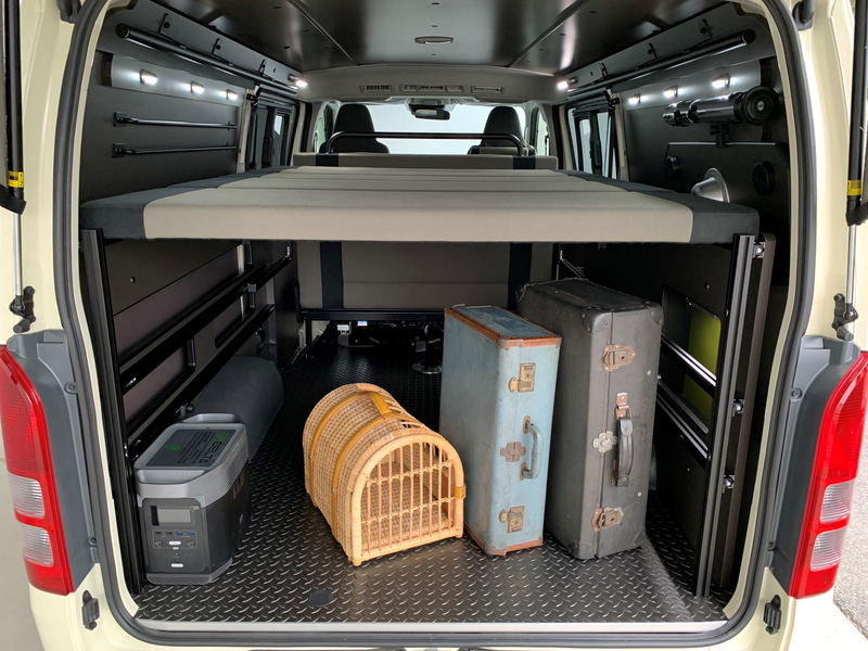 上段にベットマットの追加も可能