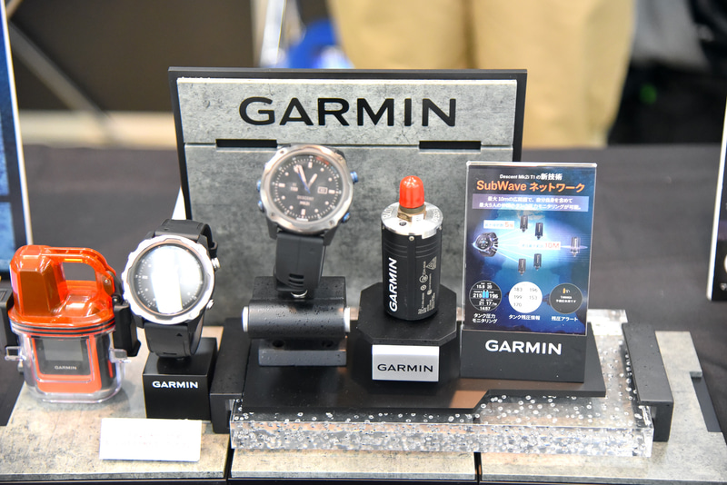 「GARMIN」では人気製品の展示などを実施