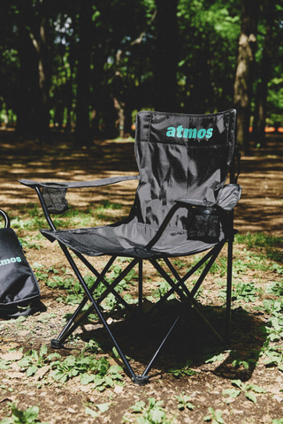 テーブル・チェア・ハンモック atmos FOLDING CHAIR atmos、オリジナルアウトドアグッズ発売。折りたたみ式チェア