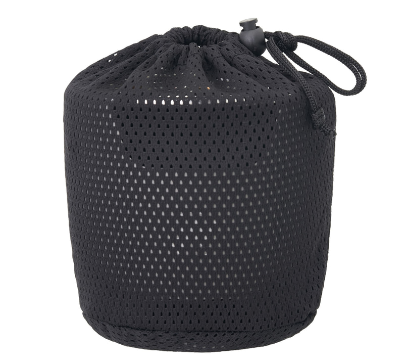 持ち運びに便利なメッシュタイプの収納袋付き