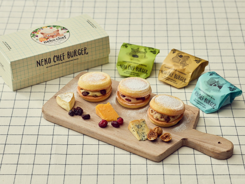 No.2：「ネコシェフバーガーセット」（1296円）