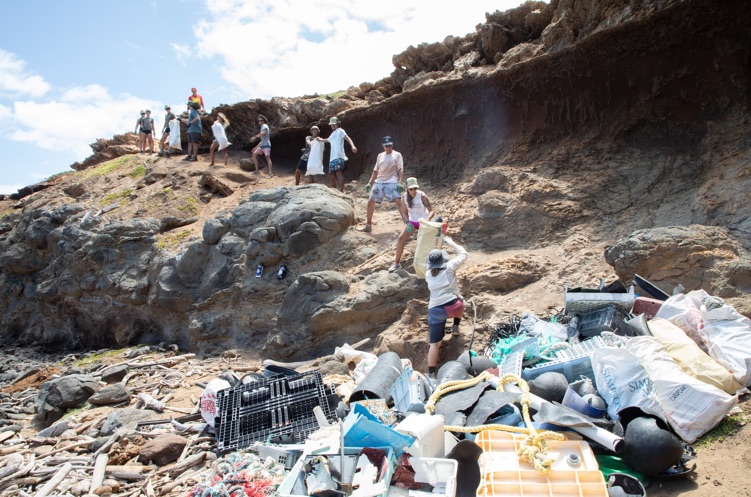 売上の一部を「Sustainable Coastlines Hawai'i」に寄附