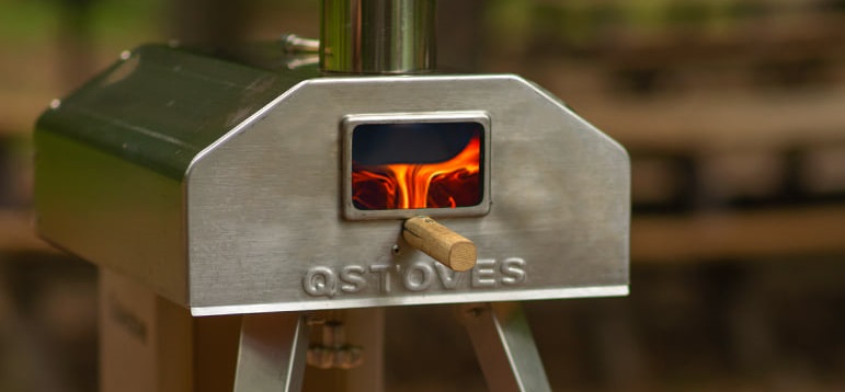 焼き立てピザが90秒で完成する