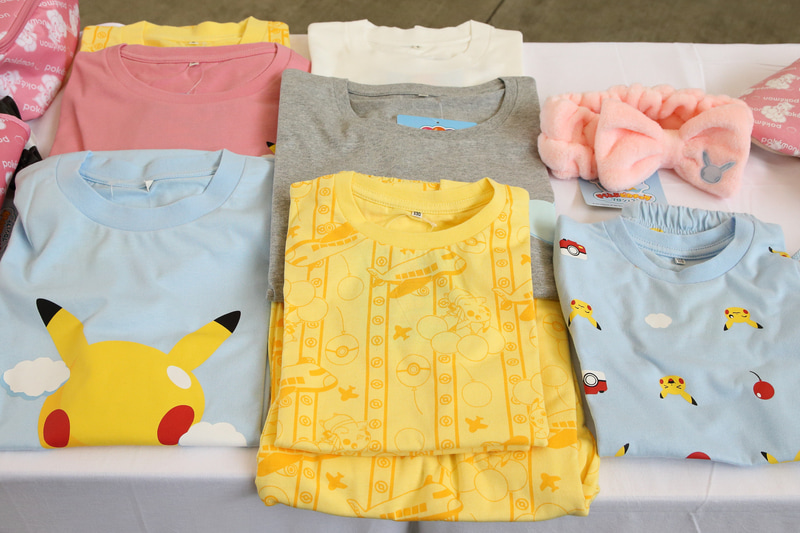 さまざまな「そらとぶピカチュウプロジェクト」オリジナル商品