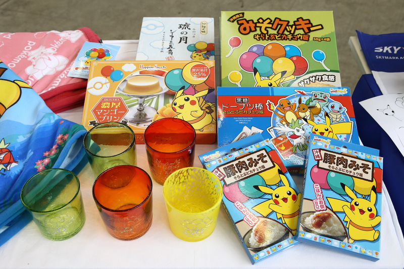 ポケモンが描かれた沖縄の名産品