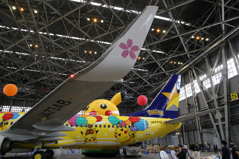 ボーイング 737-800型機（JA73AB）