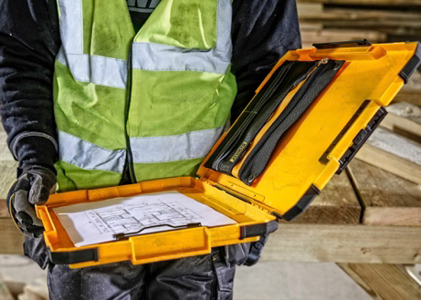 収納ボックス付き