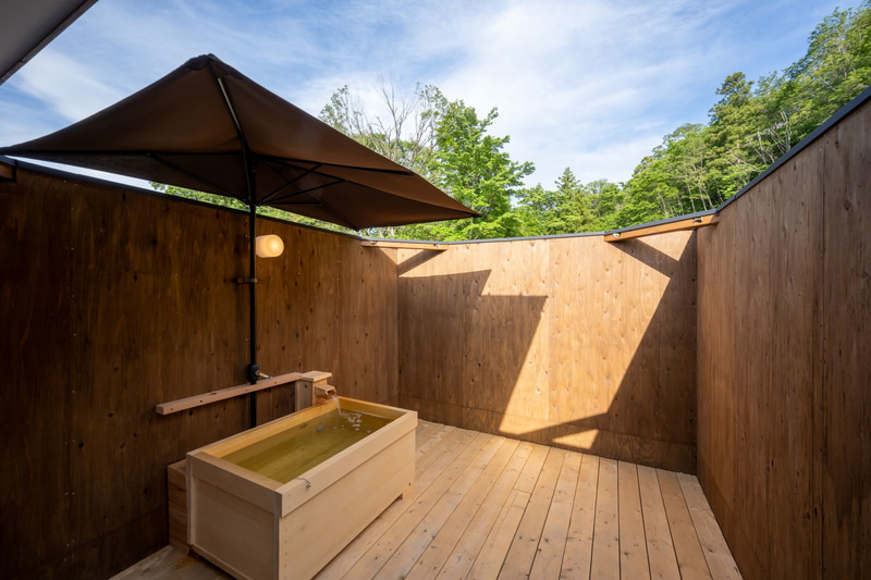 ヒノキ露天風呂