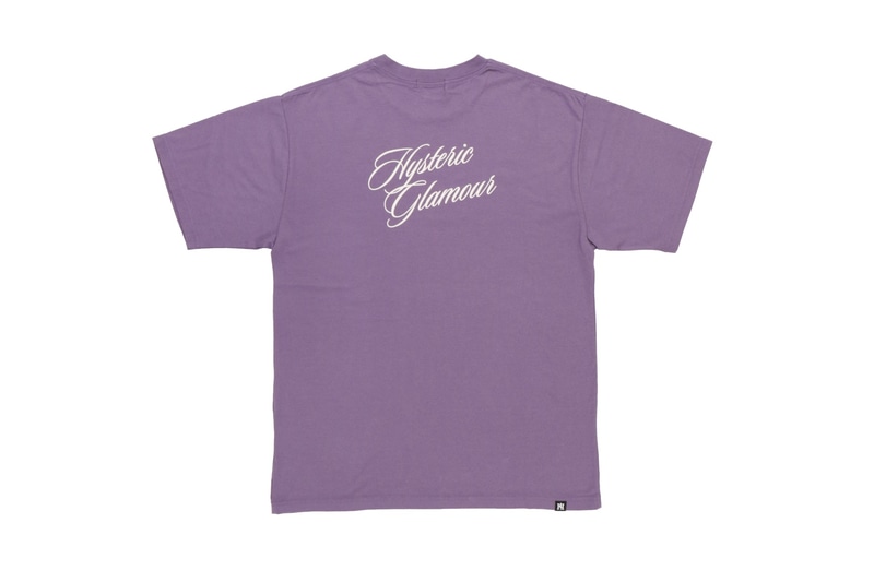 背中部分のロゴはディズニープリンセスごとにフォントが異なる