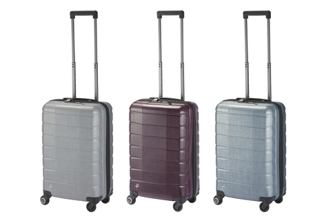 機内持ち込み33Lで2kgのスーツケース「プロテカ エアロフレックスDX