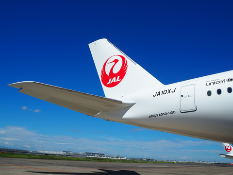 JAL、A350の10号機が日本到着。初便は24日の羽田～那覇 - トラベル Watch