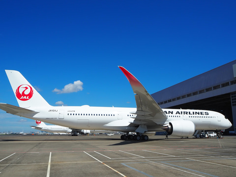 JAL、A350の10号機が日本到着。初便は24日の羽田～那覇 - トラベル Watch