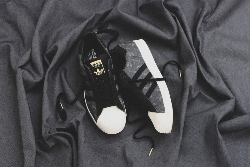 ADIDAS SUPERSTAR DENIM ATMOS“DENIM PACK”（1万3200円）