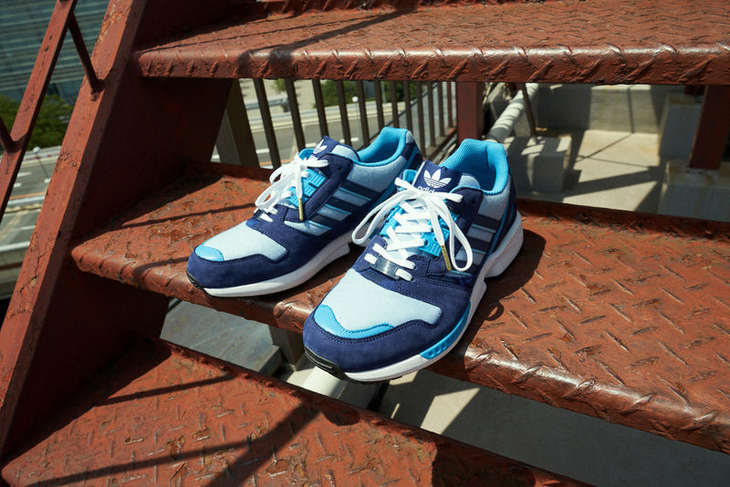 ADIDAS ZX8000 DENIM ATMOS“DENIM PACK”（1万5400円）