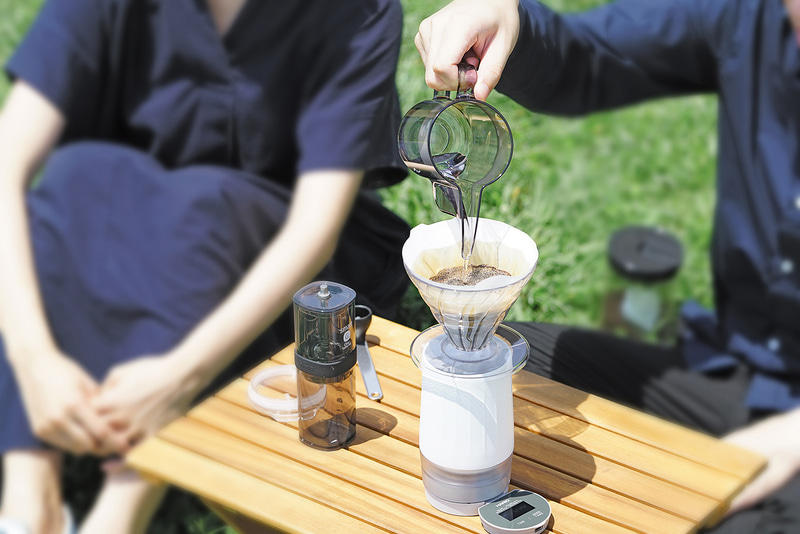 HARIOが「コーヒースケールマグ」を先行販売