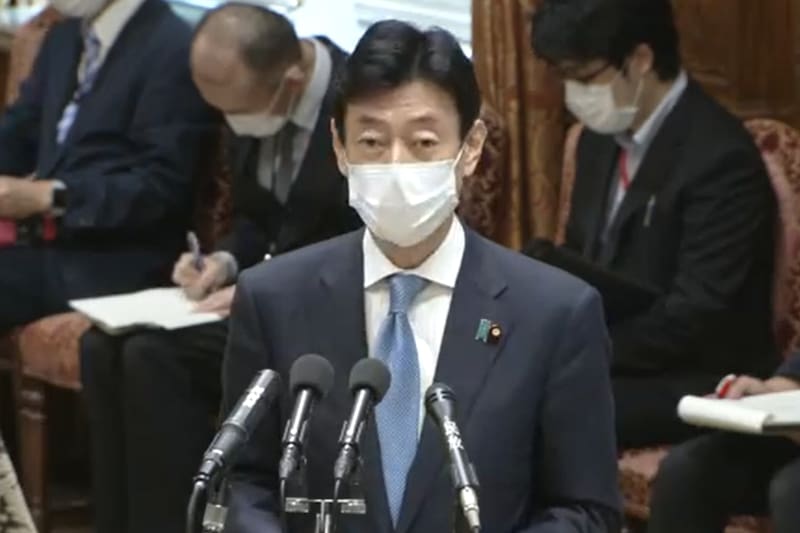 衆議院議院運営委員会で事前報告を行なう西村康稔経済再生担当大臣（衆議院インターネット審議中継より）