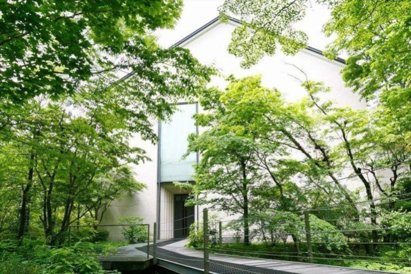 箱根ラリック美術館貸切 サプライズ＆記念日プランを販売する