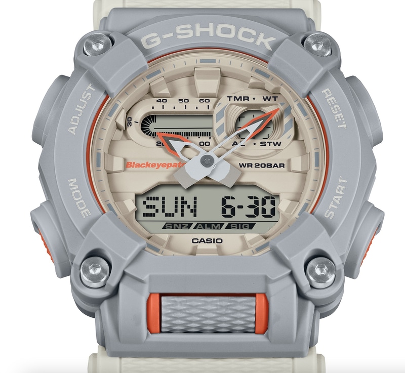 ベースモデルは「GA-900」