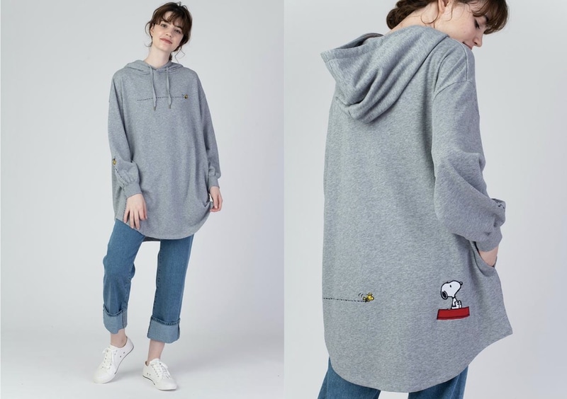 オーバーサイズ長袖パーカー「ウッドストック フライング」