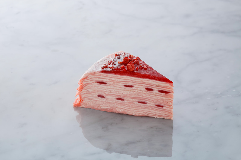 「ミルクレープ いちご」（1ピース615円）