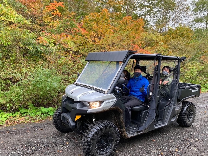 紅葉周遊バギー