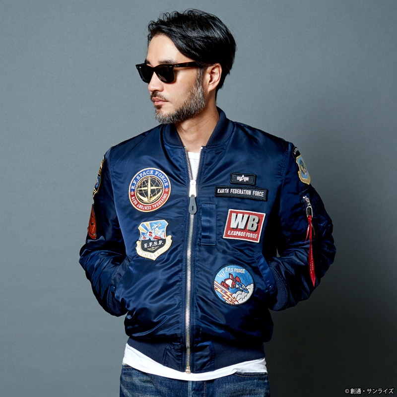 WHITE BASEモデル（レプリカブルー）