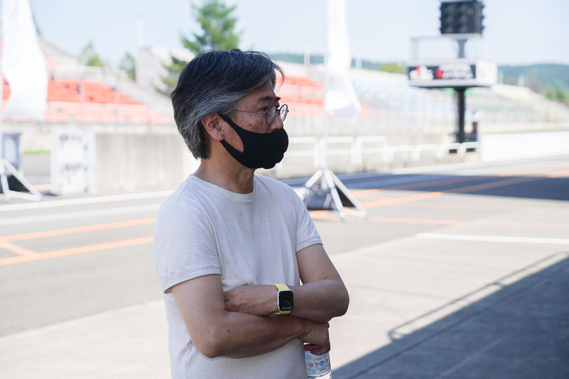 「EVにも乗ってみたくないか？」と中邑教授